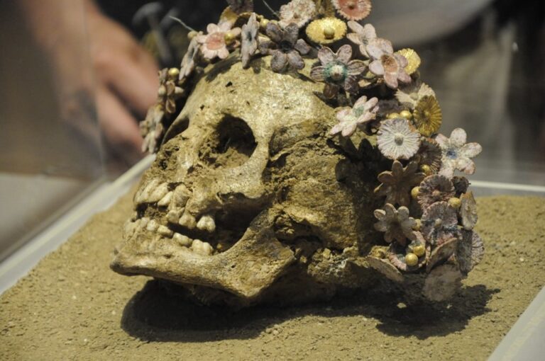 1024px girl buried with a crown of ceramic myrtle flowers