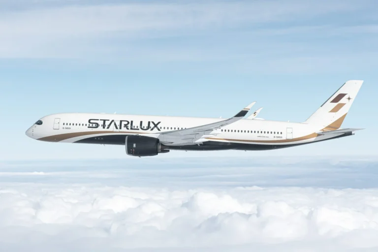 Starlux Airlines jpeg