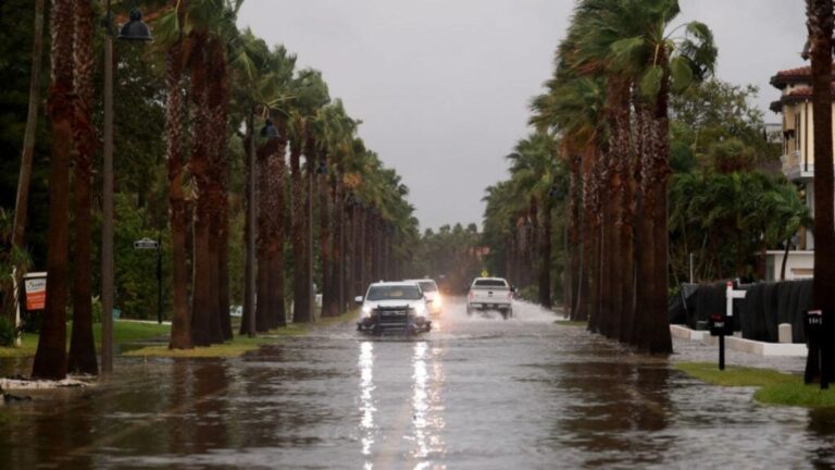 Hurricane Helene St. Pete Beach Sept26 Joe Raedle Staff Getty 1024x576