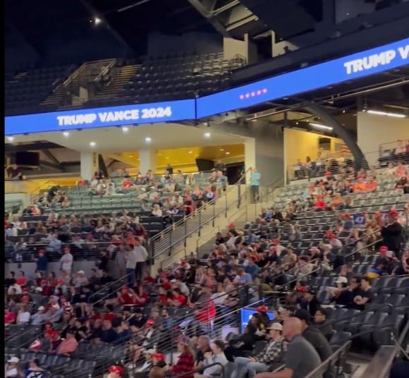 Trump empty seats Georgia